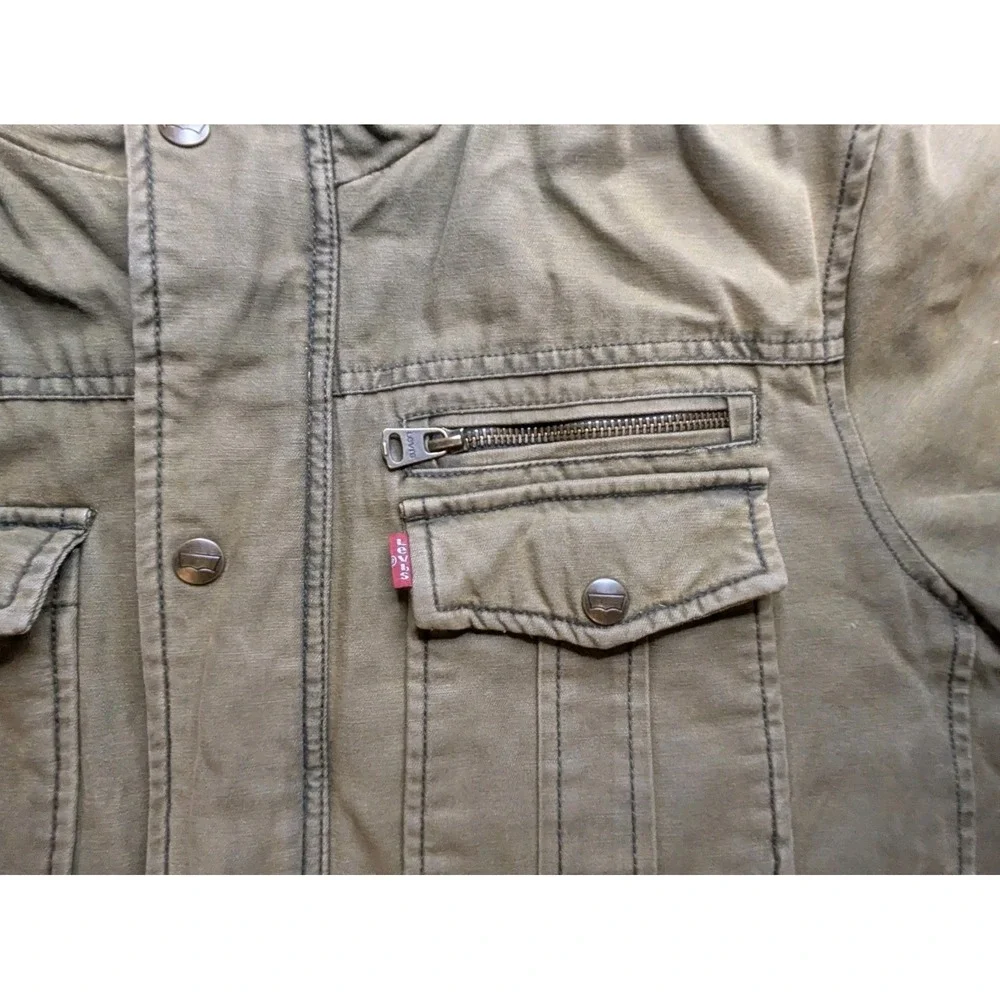 Vintage Levi's Men's‎ M Jacket Quilt Lined Heavy Old School Coat (Needs Repairs)